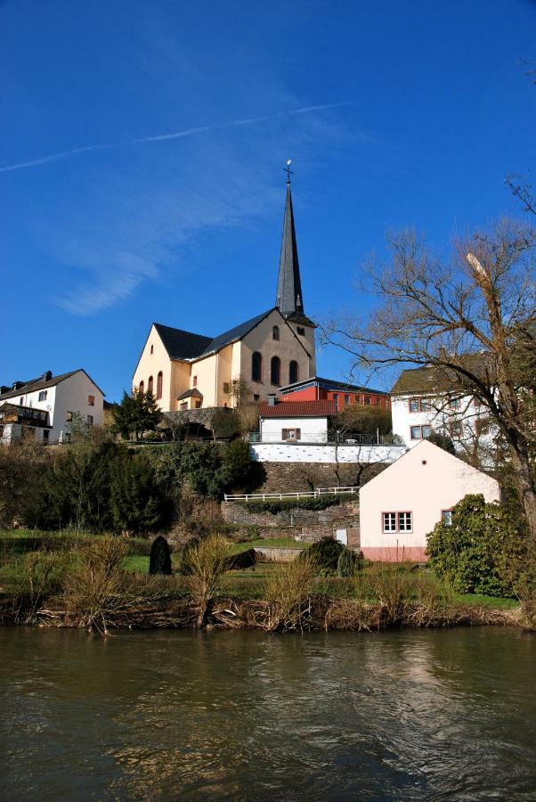 Ferienwohnung Eifelmittendrin Waxweiler Экстерьер фото